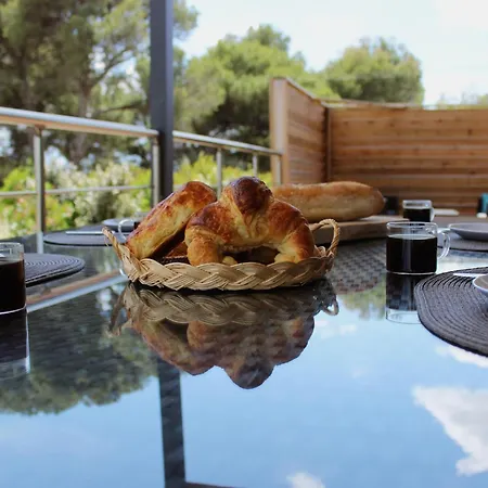 Du 63 بيت للعطل *