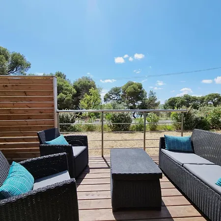 Du 63 Holiday home Olonzac